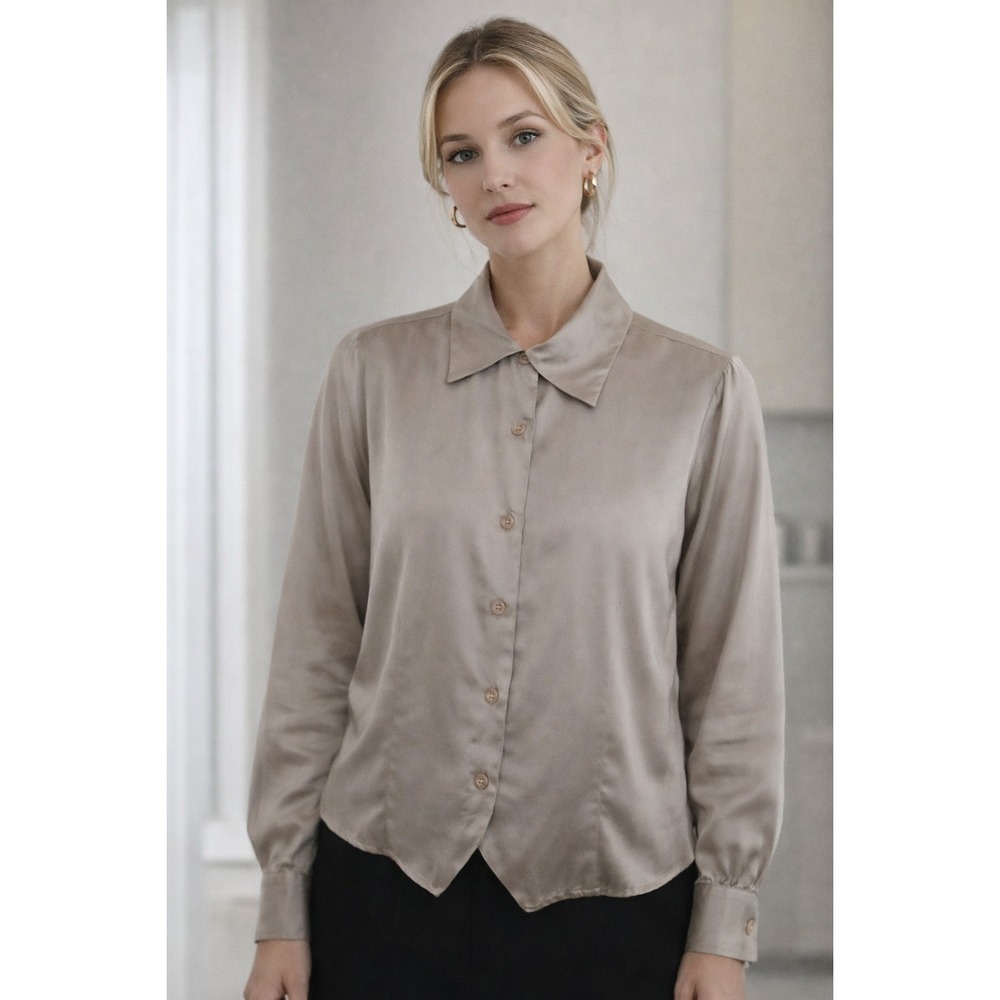Y2K Silk Button Up Blouse Medium Beige Office Siren Old Money Minimalist Satin